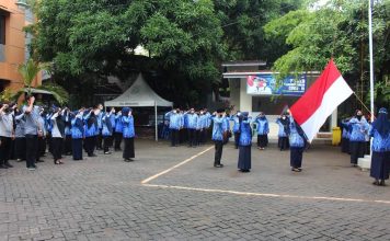 Upacara Peringatan Hari Korpri ke-50 Dilaksanakan di Halaman Kantor Kecamatan Mamajang
