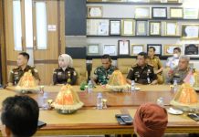 PJ.Bupati Jeneponto Ikuti Rakor Tim Pengendalian Inflasi Melalui Zoom Meeting