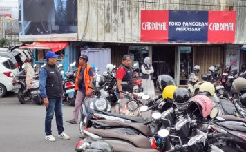 Tekan Pungutan Liar, Perumda Parkir Makassar Edukasi Juru Parkir di Pasar Butung