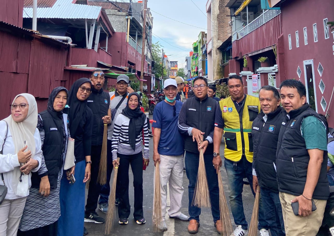 Perumda Parkir dan SKPD Ikut Sukseskan Program Kerja Bakti Pemkot